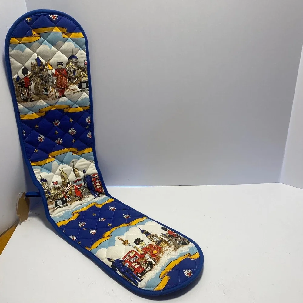 New Double Oven Mitt Blue Excellent With Tags London Landmarks Quilted